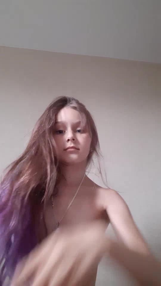yo Girl Rides The Dick Like A Porn Star Fucking Deep Pussy