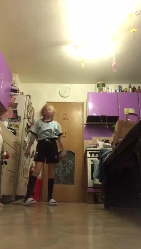 yo Girl Rides The Dick Like A Porn Star Fucking Deep Pussy