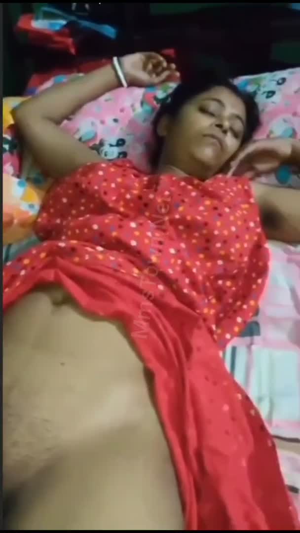 Sleeping Mom Pussy Secretly Recorded 1
