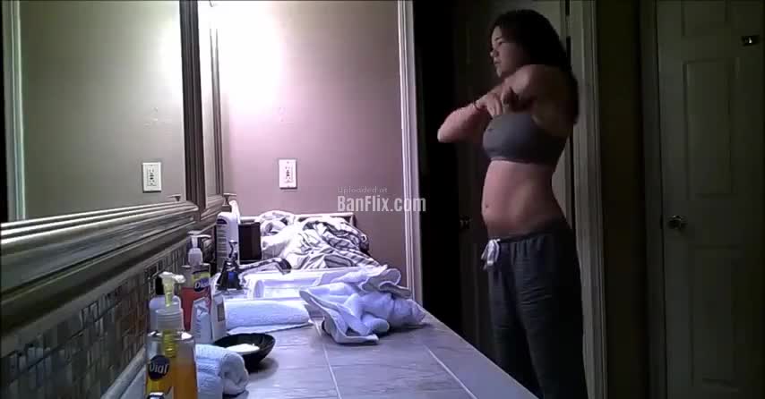 Shocking! 18 year old naked daughter filmed on hidden camera by her father