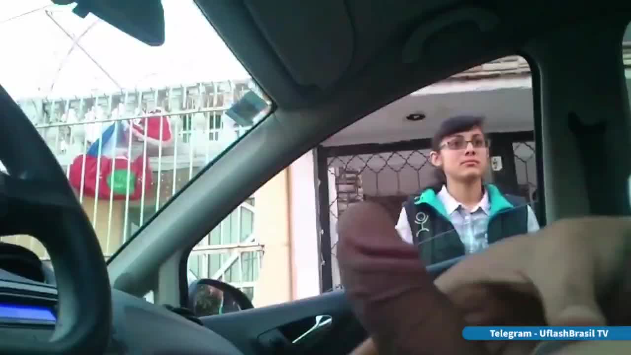 Pedo in car, molasses kids in public