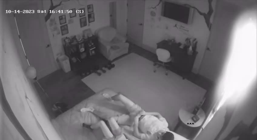 IP CAM Brothers who have sex