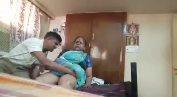 Tamil Amma Magan leelaigal 😍Part _1Eppoyalam pasanga girlfriend kuda pantratha vedaa vetuu pombalan